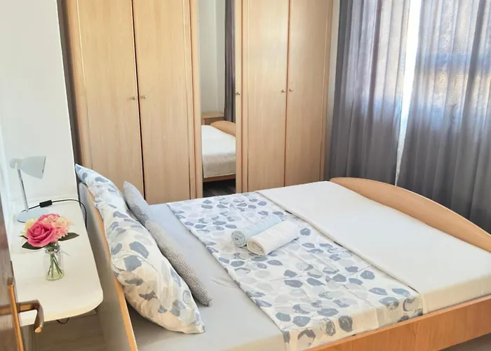 Διαμέρισμα Maky *